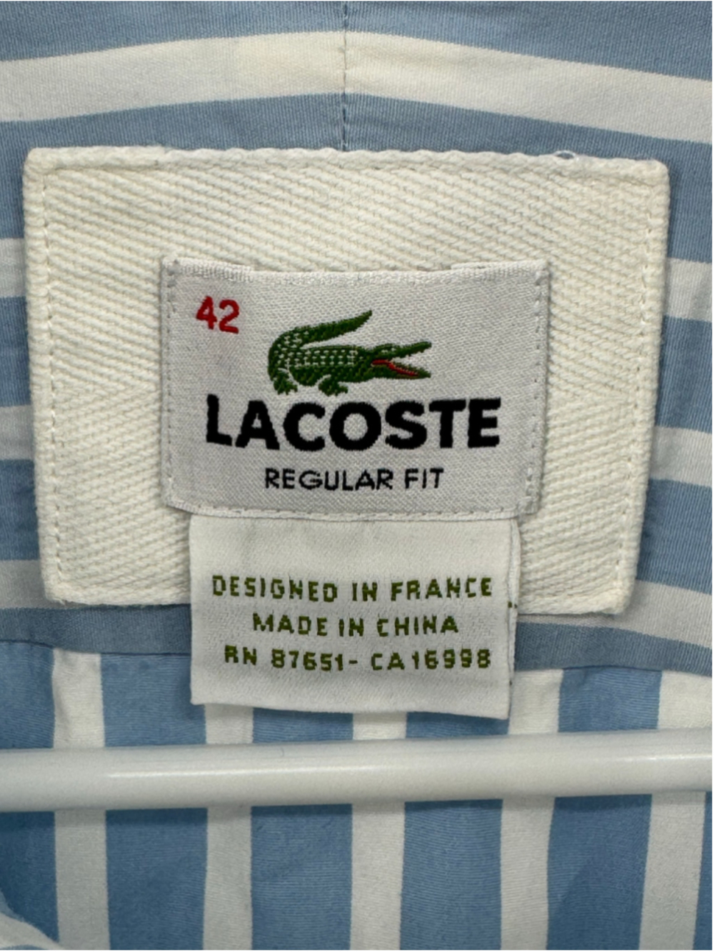 Men's Lacoste Casual Button Down Shirt, Size 16.5, Blue and White Striped - Picture 3 of 4